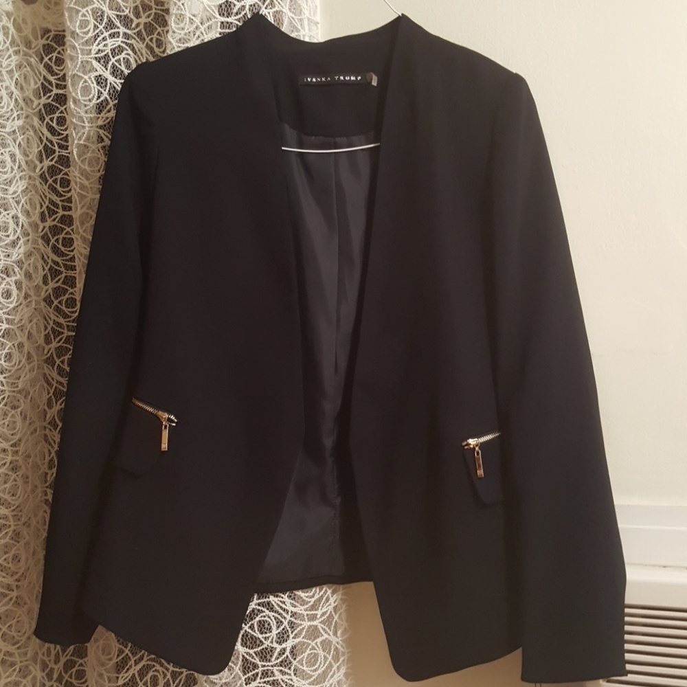IVANKA TRUMP BLUE BLAZER